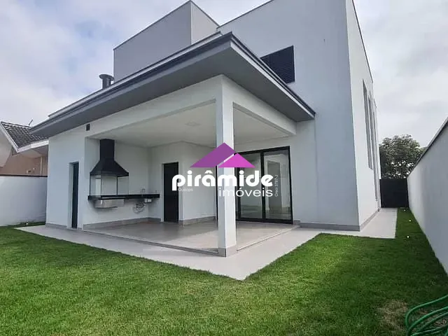 Casa com 300m² 3 quartos e 4 banheiros, à venda, no bairro Condomínio Terras do Vale em Caçapava