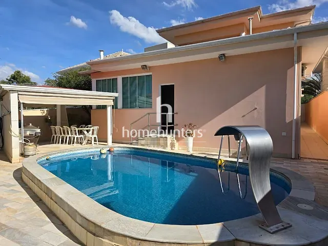 Casa com 411m² 3 quartos e 4 banheiros, à venda, no bairro Jardim Soleil em Valinhos
