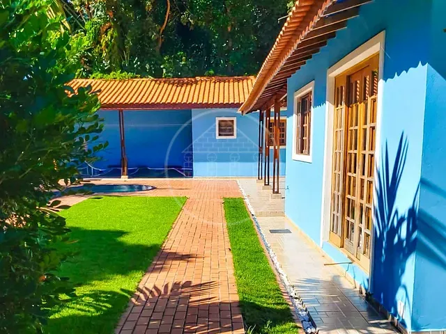 Casa com 562m² 4 quartos e 3 banheiros, à venda ou para alugar, no bairro Jardim das Palmeiras (Zona Sul) em São Paulo