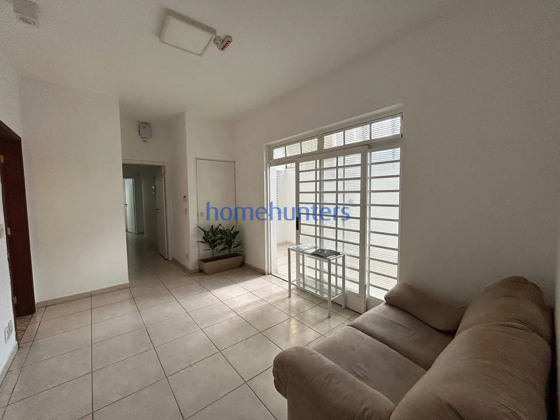 Casa, 1 quarto, 282 m² - Foto 3