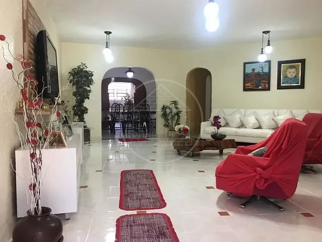 Casa com 292m² 3 quartos e 2 banheiros, à venda, no bairro Jardim Ipanema (Zona Sul) em São Paulo