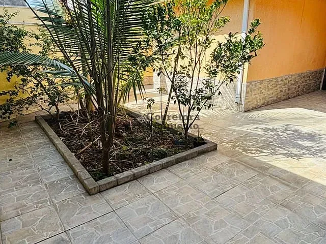 Casa com 290m² 3 quartos e 4 banheiros, à venda, no bairro Cidade Salvador em Jacareí