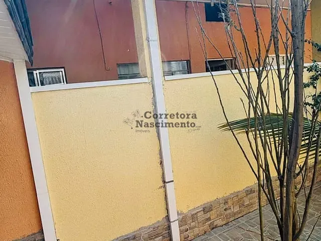 Casa com 290m² 3 quartos e 4 banheiros, à venda, no bairro Cidade Salvador em Jacareí