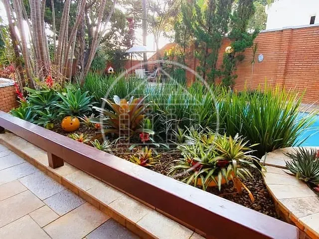 Casa com 800m² 5 quartos e 9 banheiros, à venda, no bairro Jardim Leonor em São Paulo
