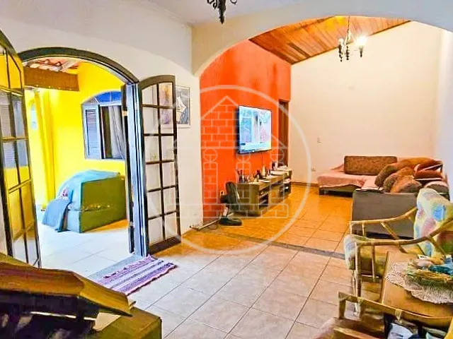Casa com 504m² 3 quartos e 1 banheiro, à venda, no bairro Parque do Terceiro Lago em São Paulo