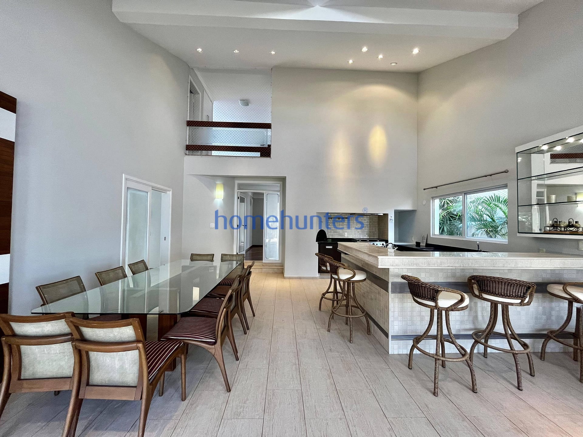 Casa à venda e aluguel com 4 quartos, 320m² - Foto 15