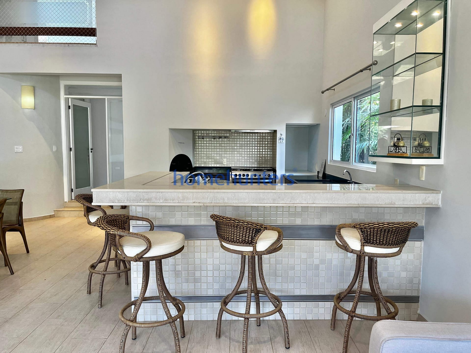 Casa à venda e aluguel com 4 quartos, 320m² - Foto 16