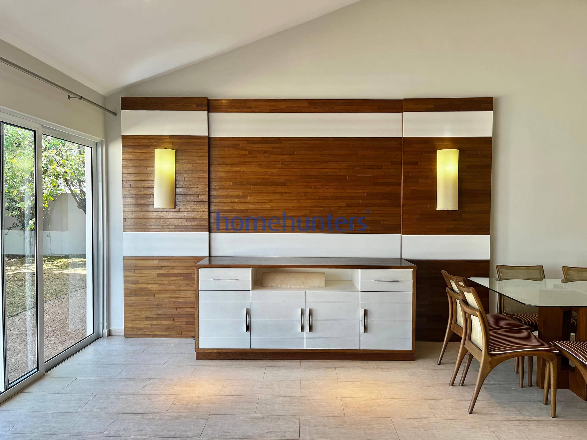Casa à venda e aluguel com 4 quartos, 320m² - Foto 18