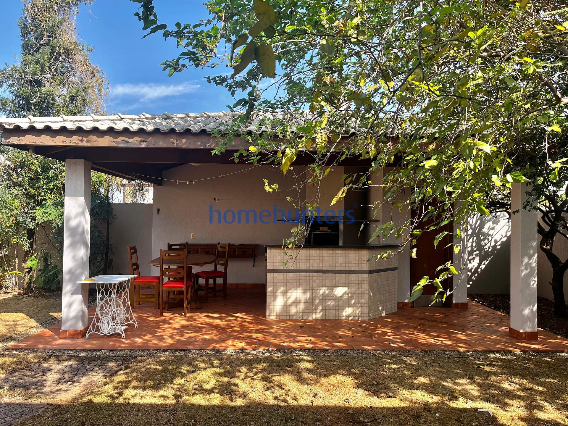 Casa à venda e aluguel com 4 quartos, 320m² - Foto 20