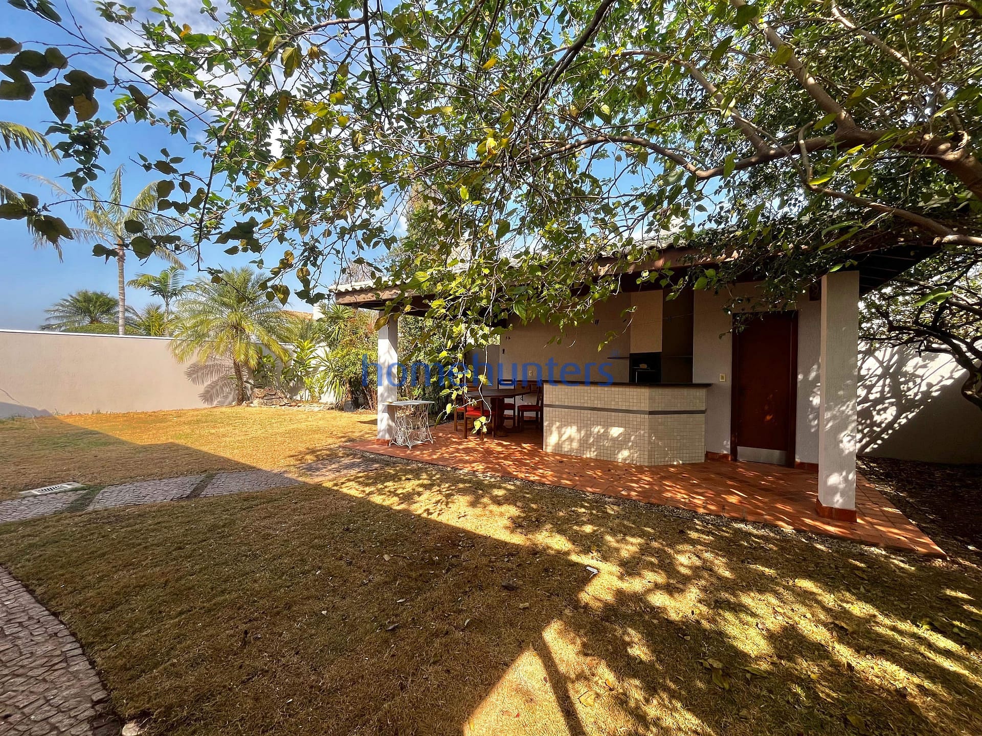 Casa à venda e aluguel com 4 quartos, 320m² - Foto 22