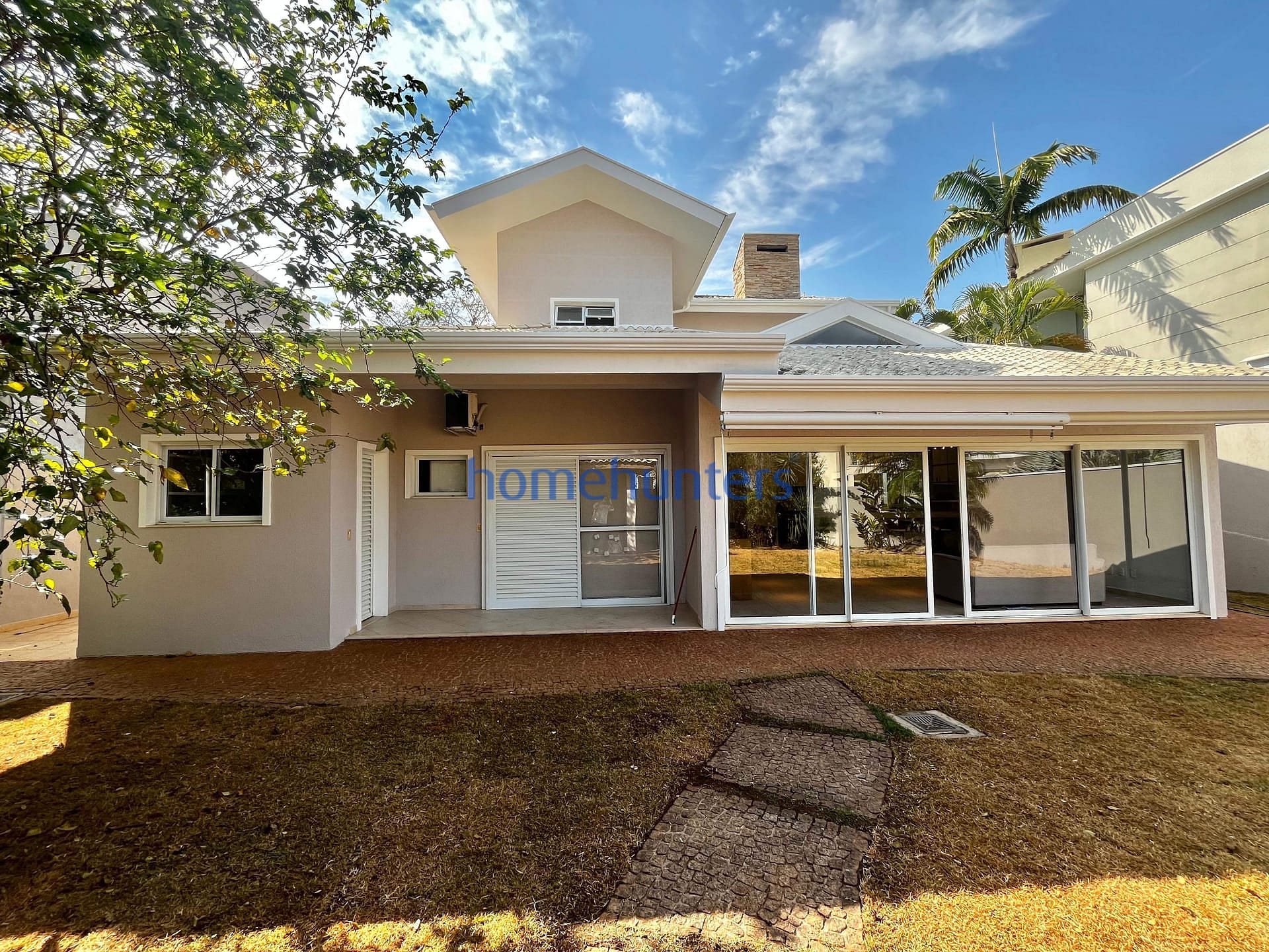 Casa à venda e aluguel com 4 quartos, 320m² - Foto 23