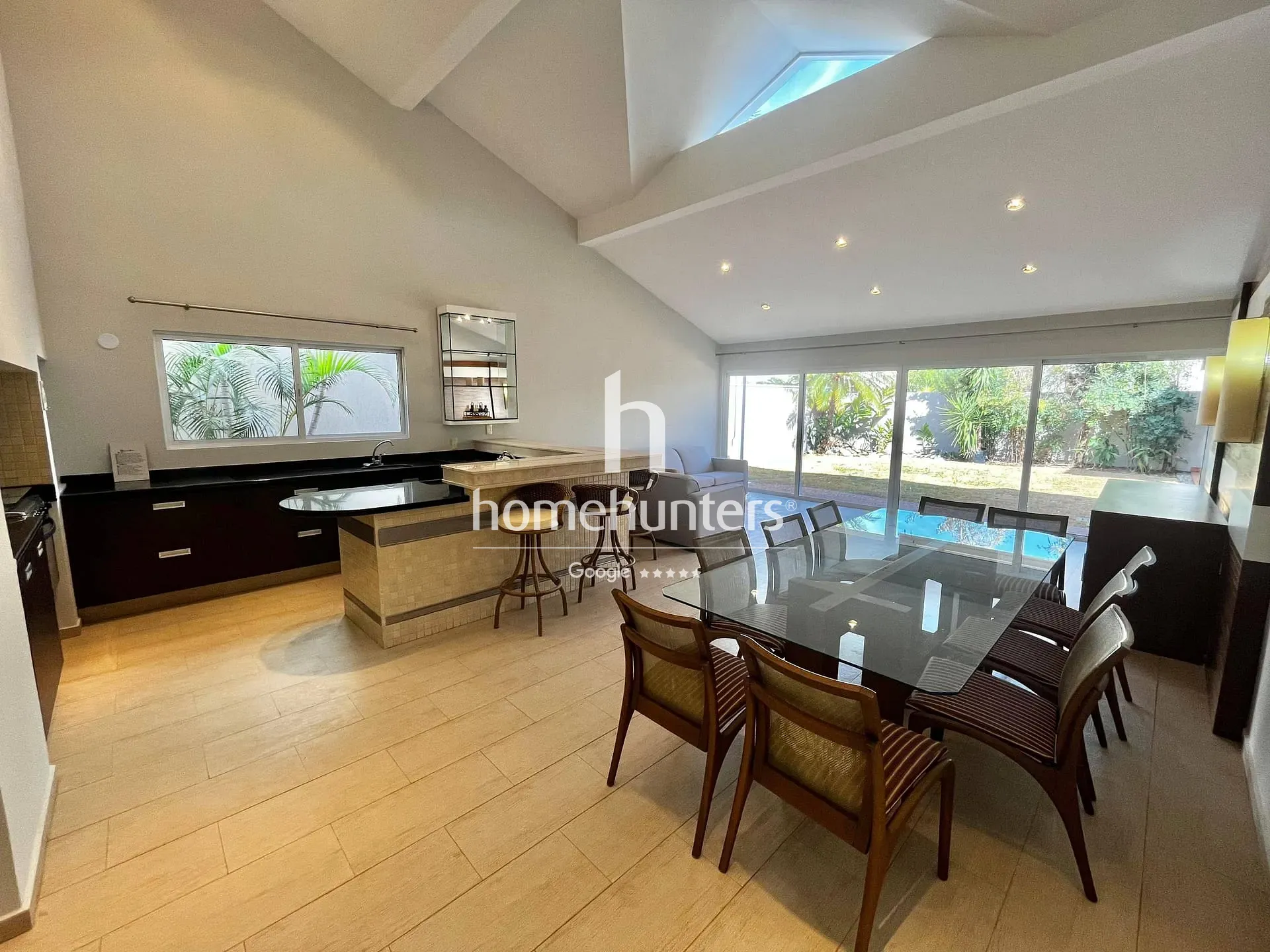 Casa, 4 quartos, 320 m² - Foto 9