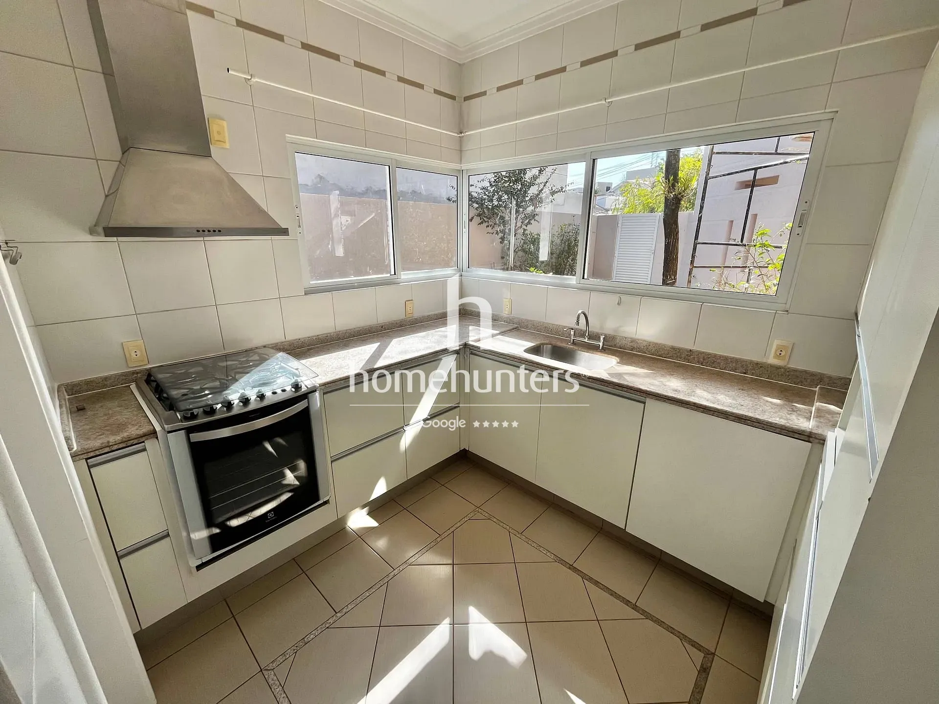 Casa, 4 quartos, 320 m² - Foto 28