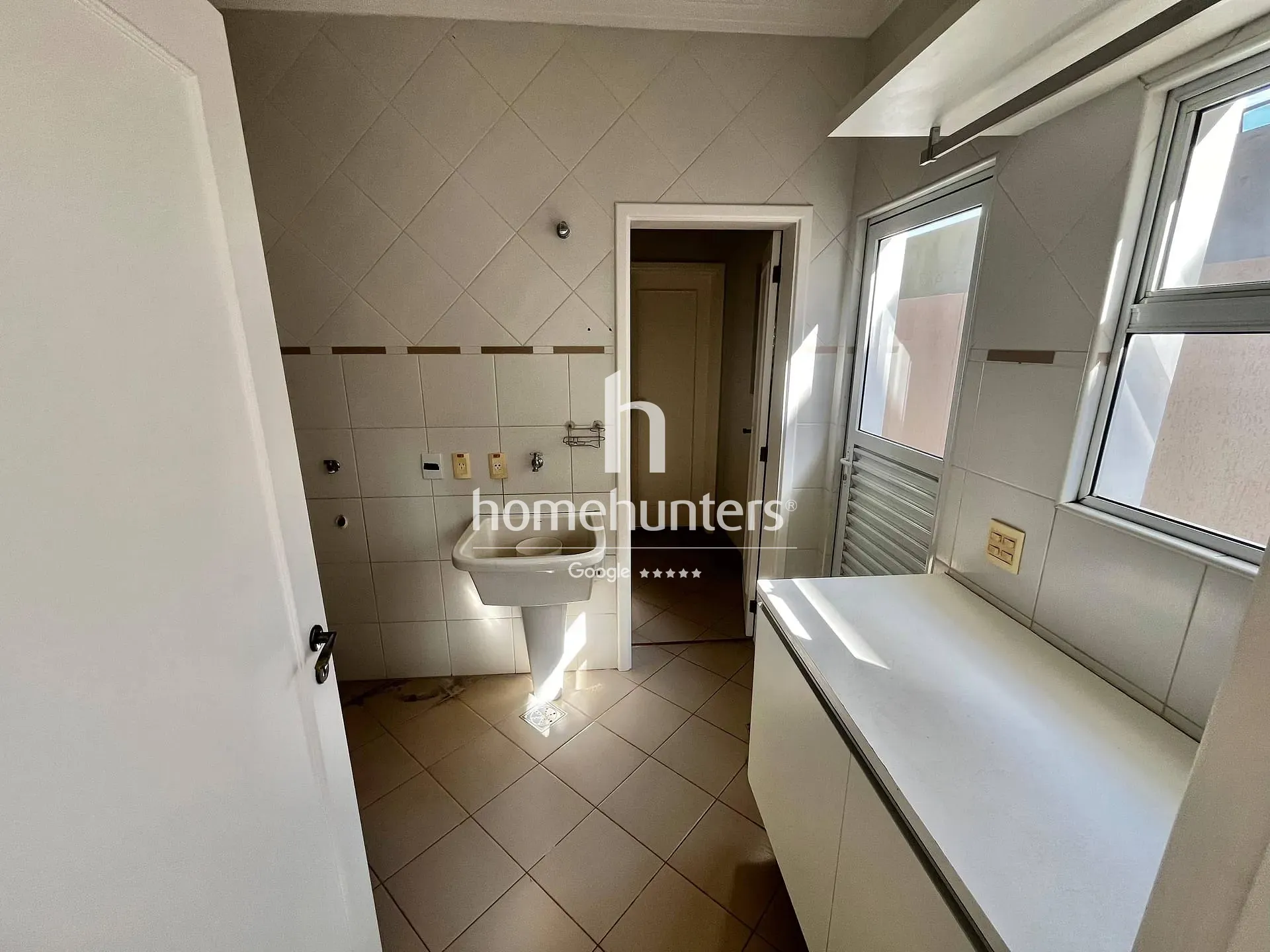 Casa, 4 quartos, 320 m² - Foto 29