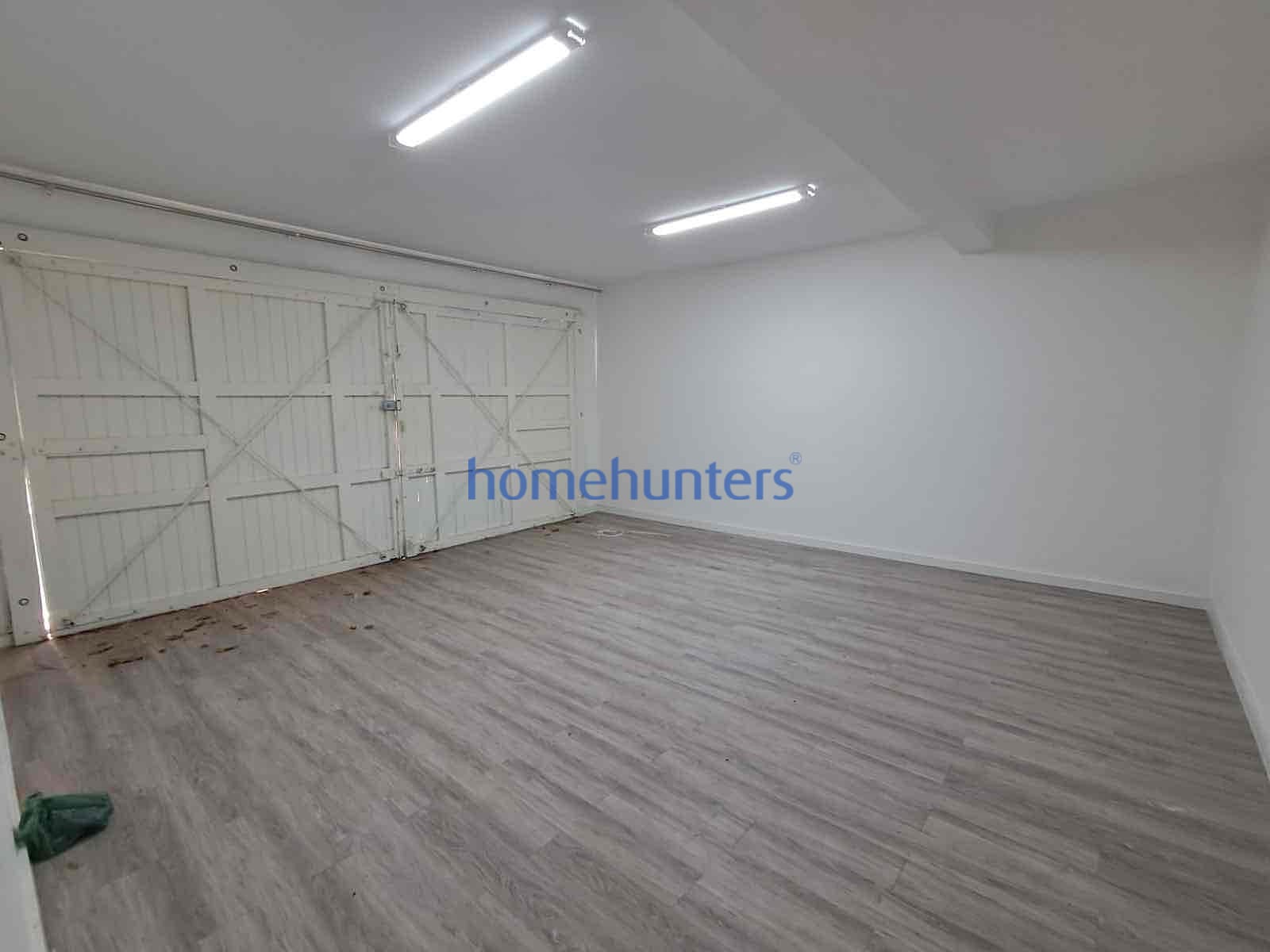 Casa para alugar com 1 quarto, 424m² - Foto 18
