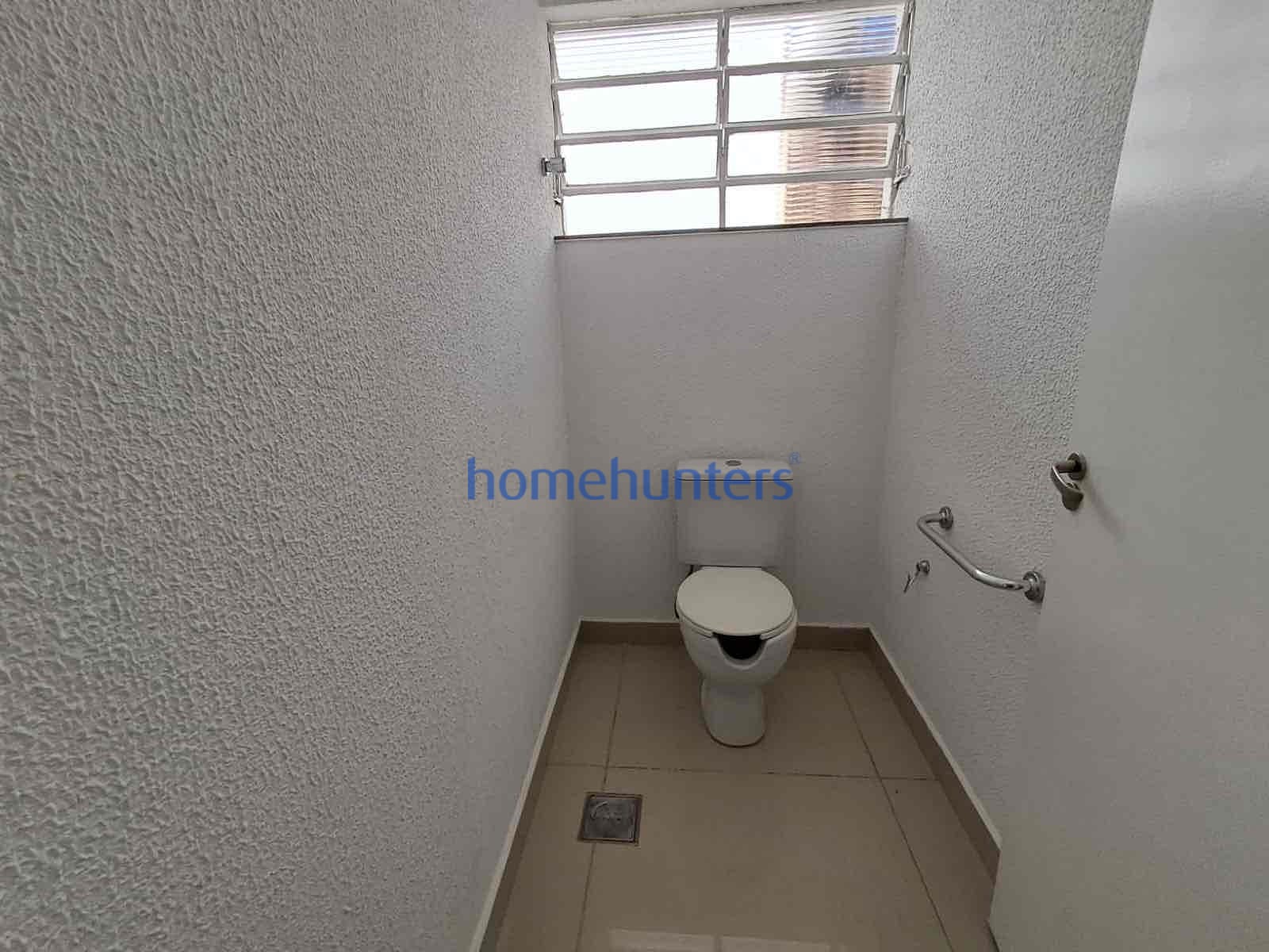 Casa para alugar com 1 quarto, 424m² - Foto 17
