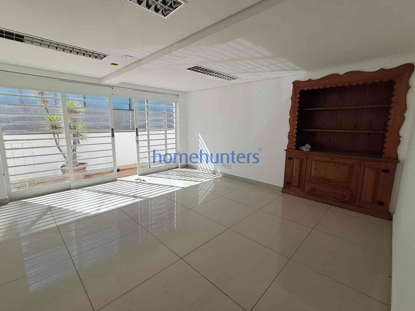 Casa para alugar com 1 quarto, 424m² - Foto 7