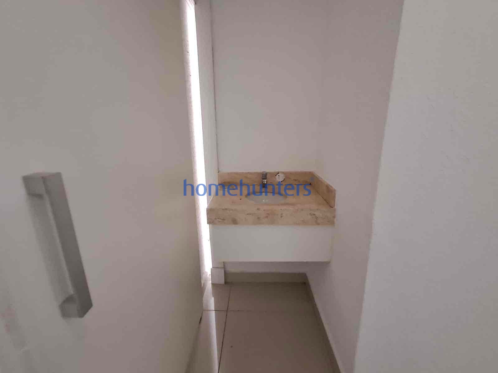 Casa para alugar com 1 quarto, 424m² - Foto 28