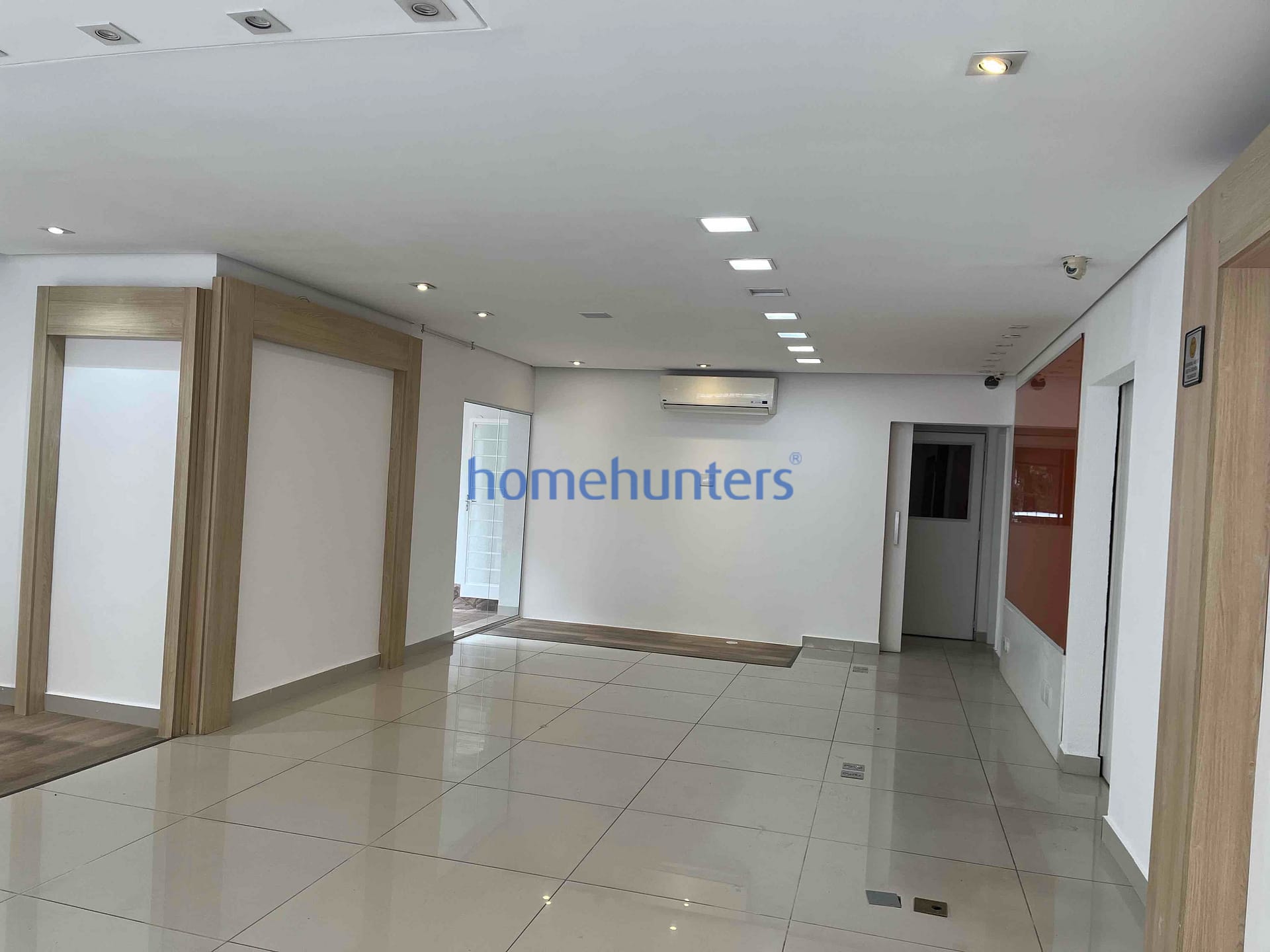 Casa para alugar com 1 quarto, 424m² - Foto 3