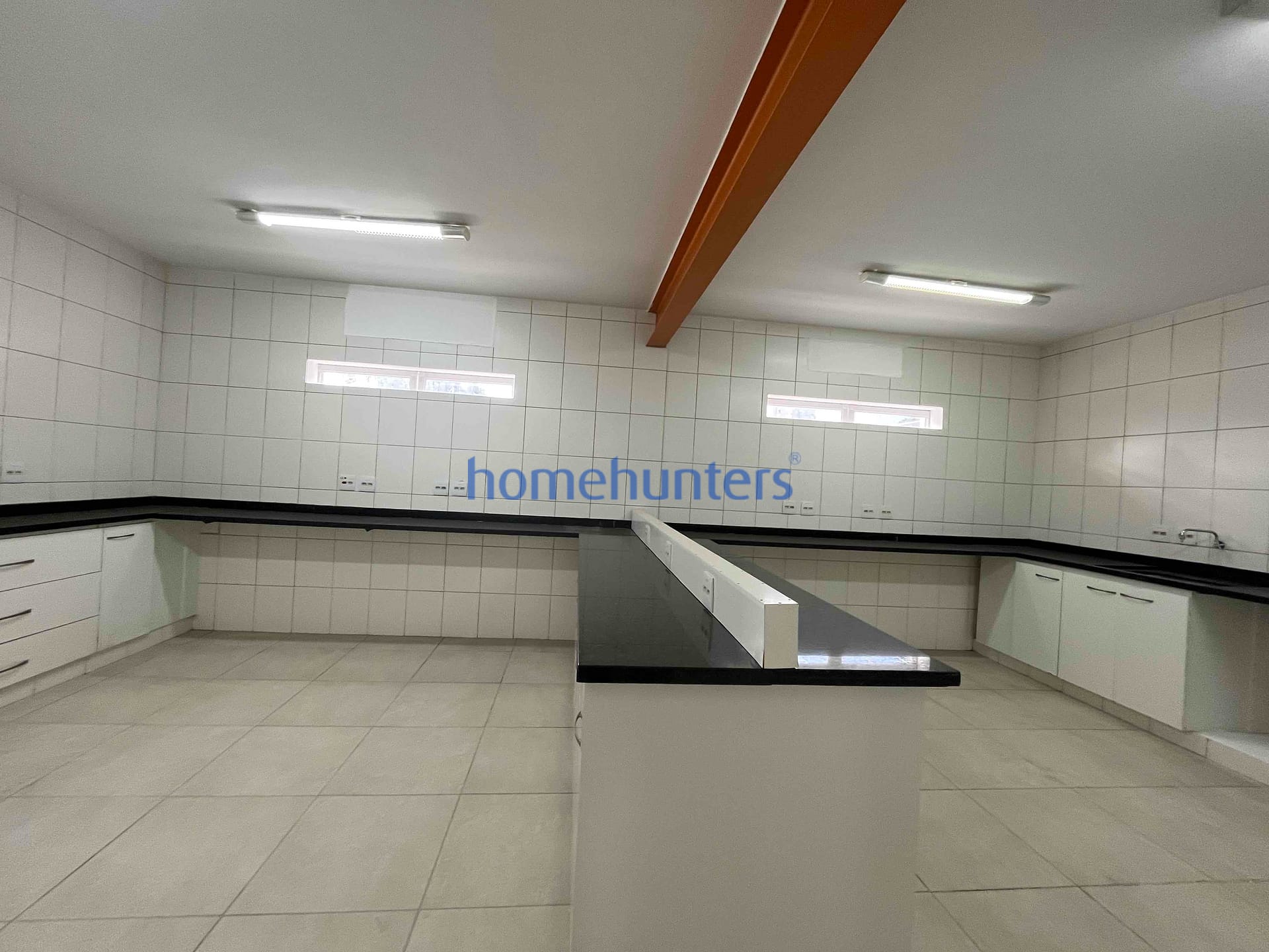 Casa para alugar com 1 quarto, 424m² - Foto 52