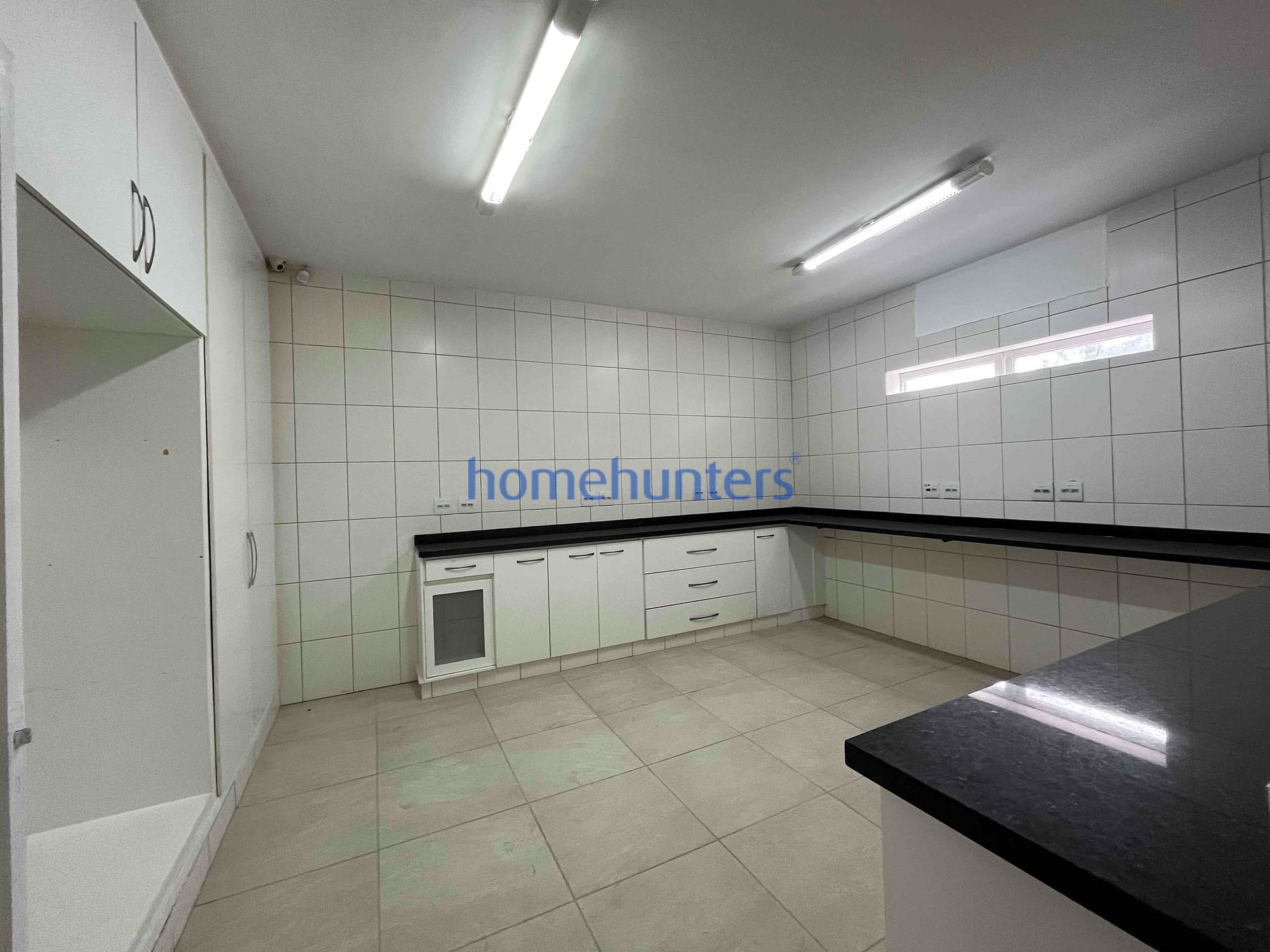 Casa para alugar com 1 quarto, 424m² - Foto 53