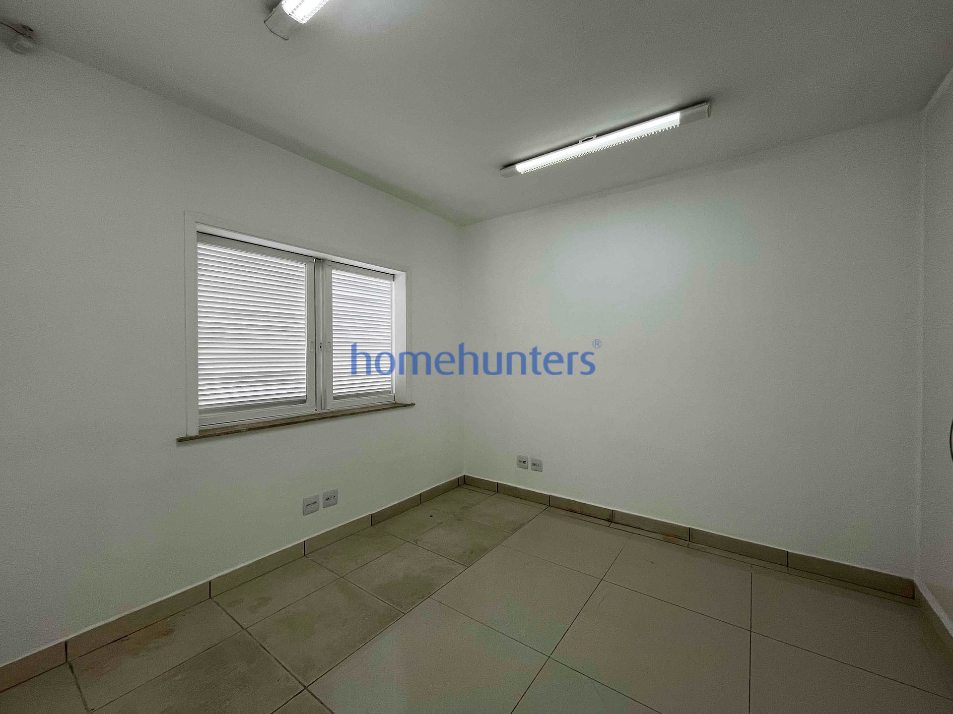 Casa para alugar com 1 quarto, 424m² - Foto 45