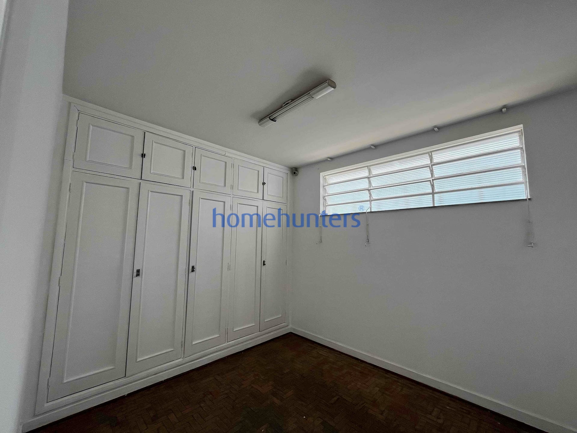 Casa para alugar com 1 quarto, 424m² - Foto 33