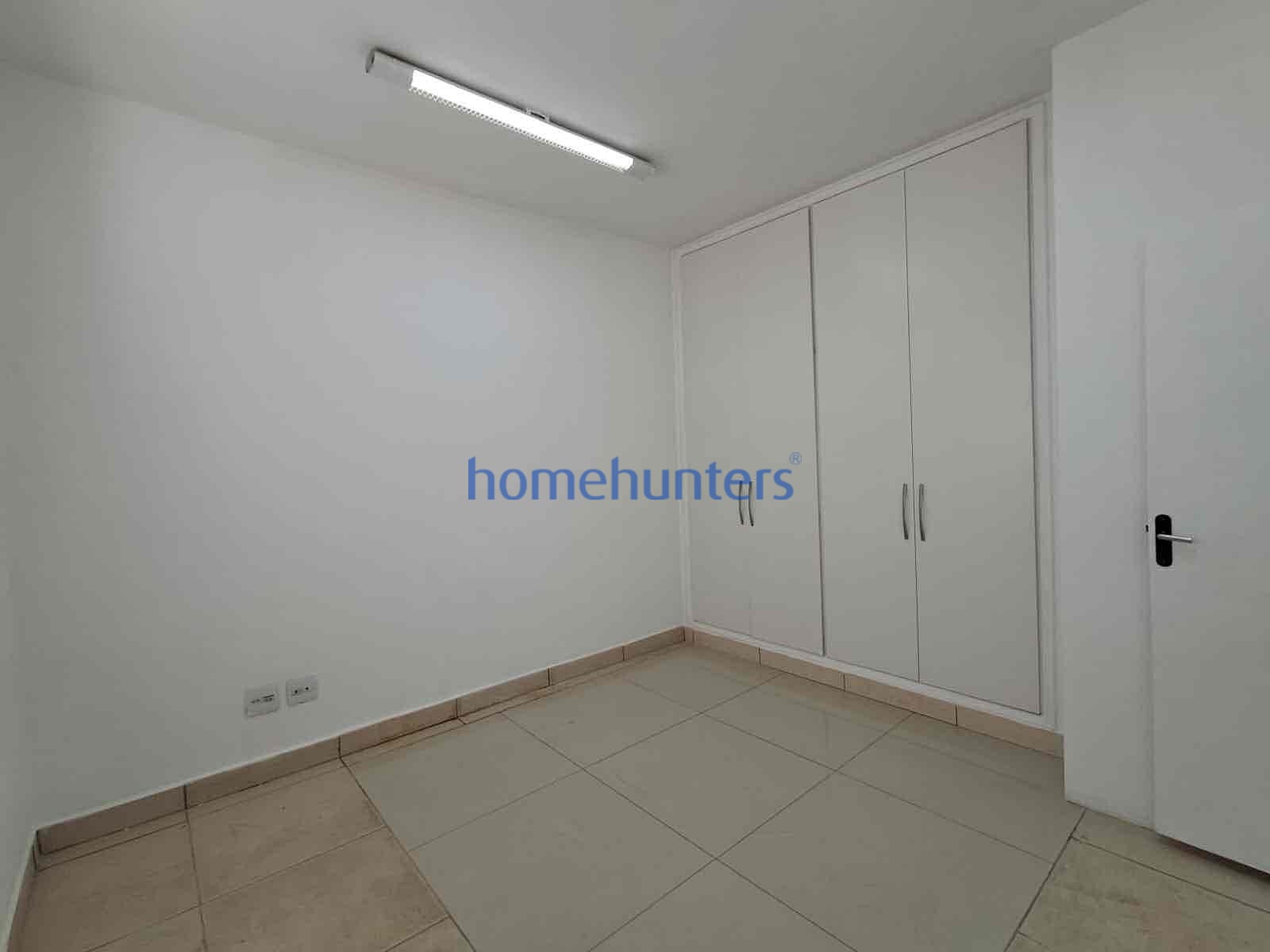 Casa para alugar com 1 quarto, 424m² - Foto 23