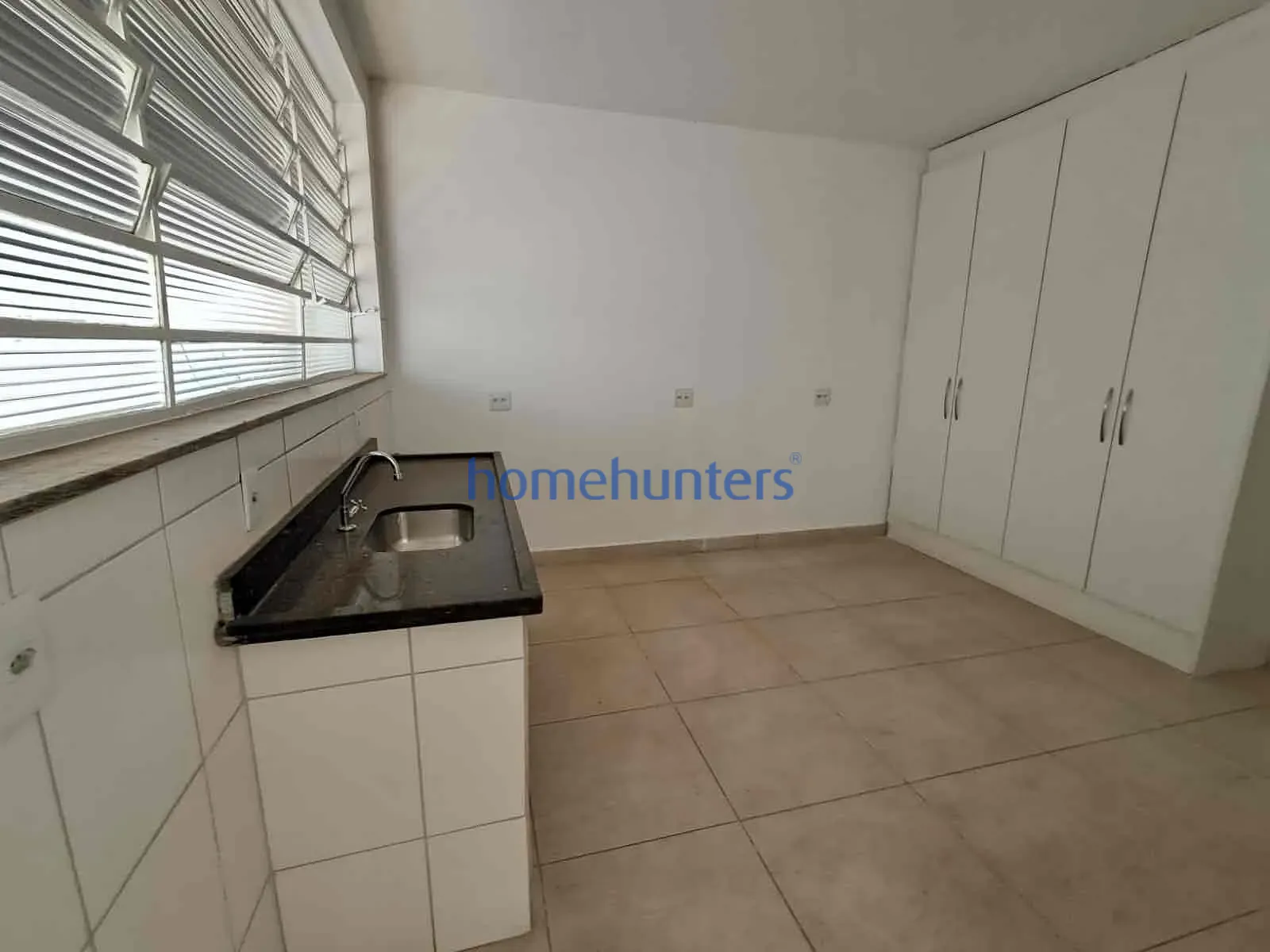 Casa, 1 quarto, 424 m² - Foto 11