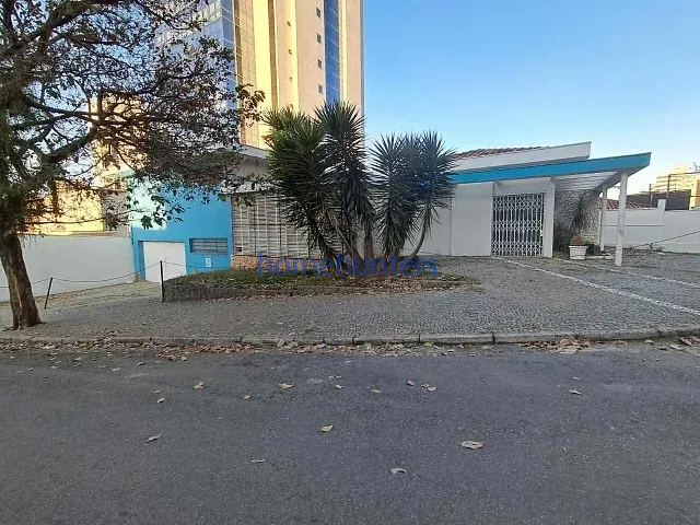 Casa com 425m², para alugar, no bairro Cambuí em Campinas