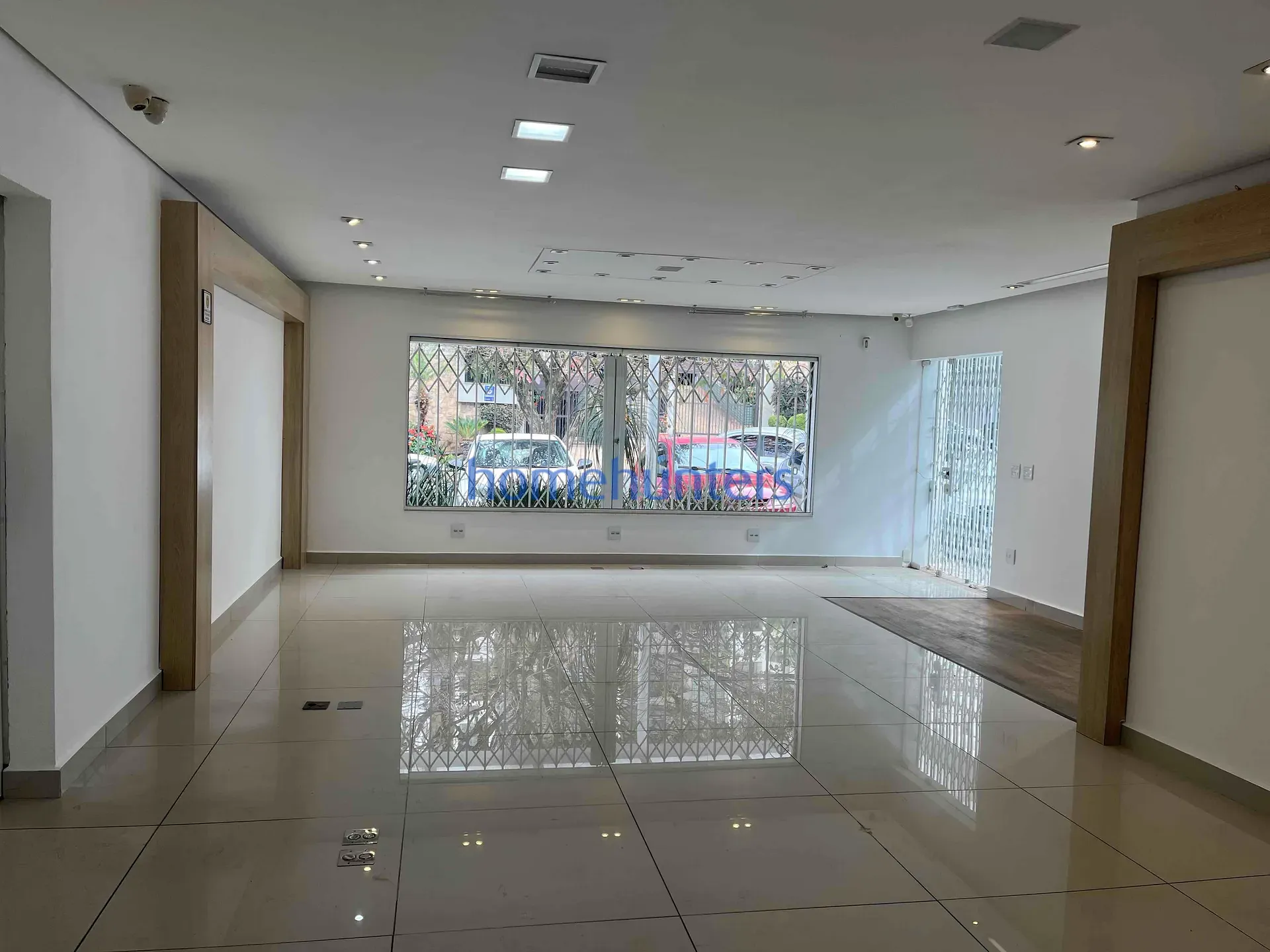 Casa, 1 quarto, 424 m² - Foto 2