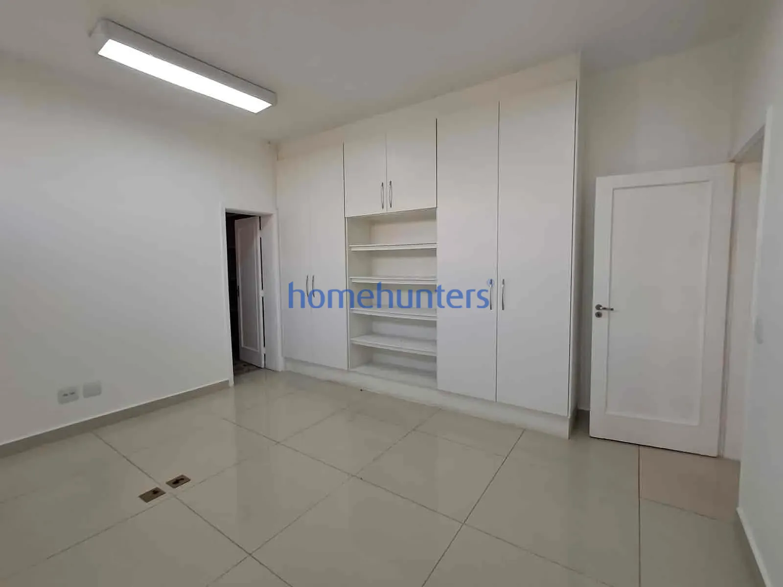 Casa, 1 quarto, 424 m² - Foto 9