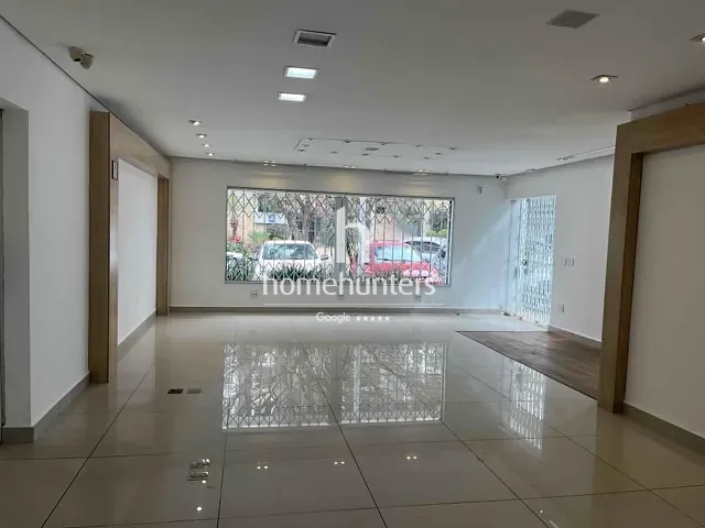 Casa com 425m², para alugar, no bairro Cambuí em Campinas