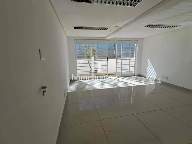 Casa com 425m², para alugar, no bairro Cambuí em Campinas