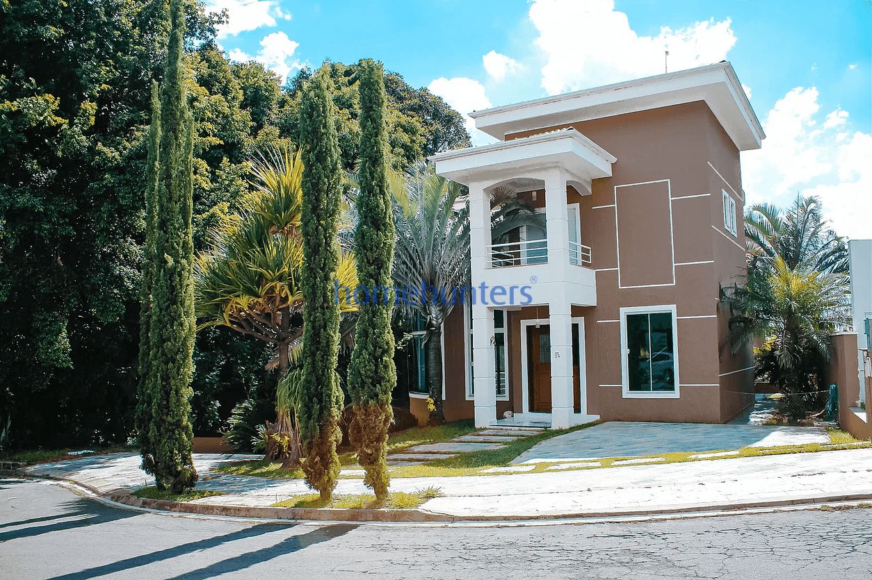 Casa à venda e aluguel com 5 quartos, 446m² - Foto 2