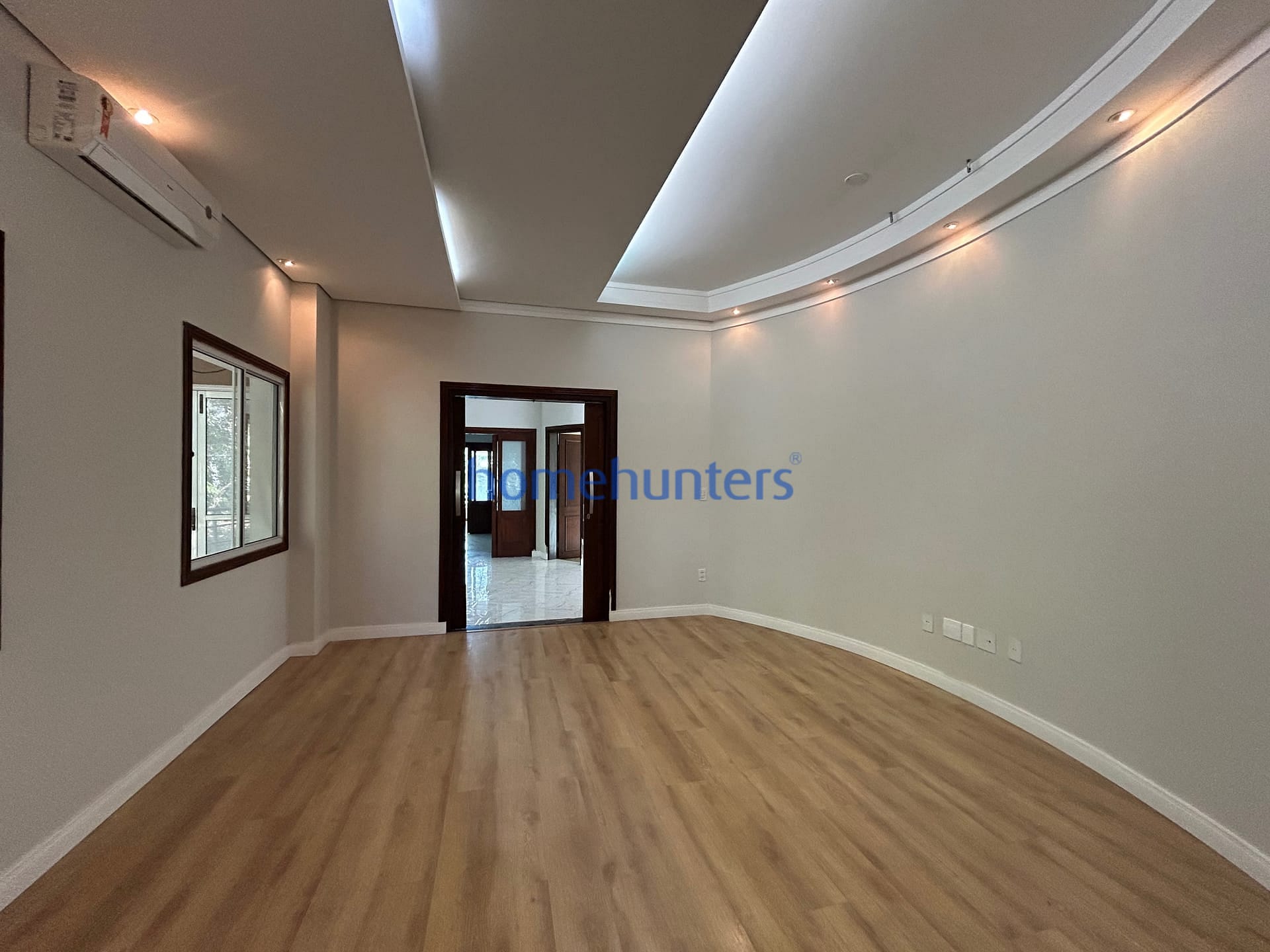 Casa à venda e aluguel com 5 quartos, 446m² - Foto 12