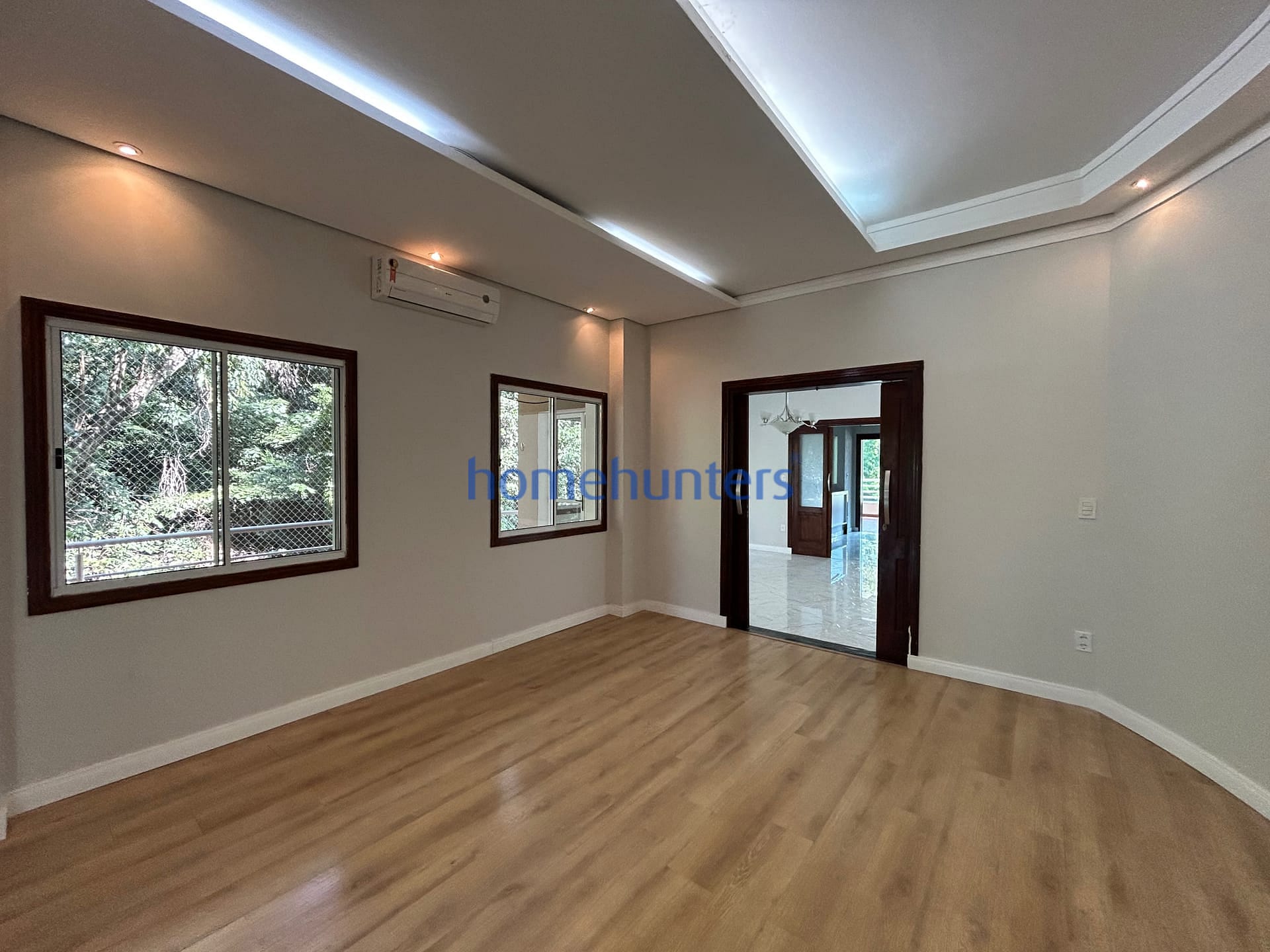 Casa à venda e aluguel com 5 quartos, 446m² - Foto 13