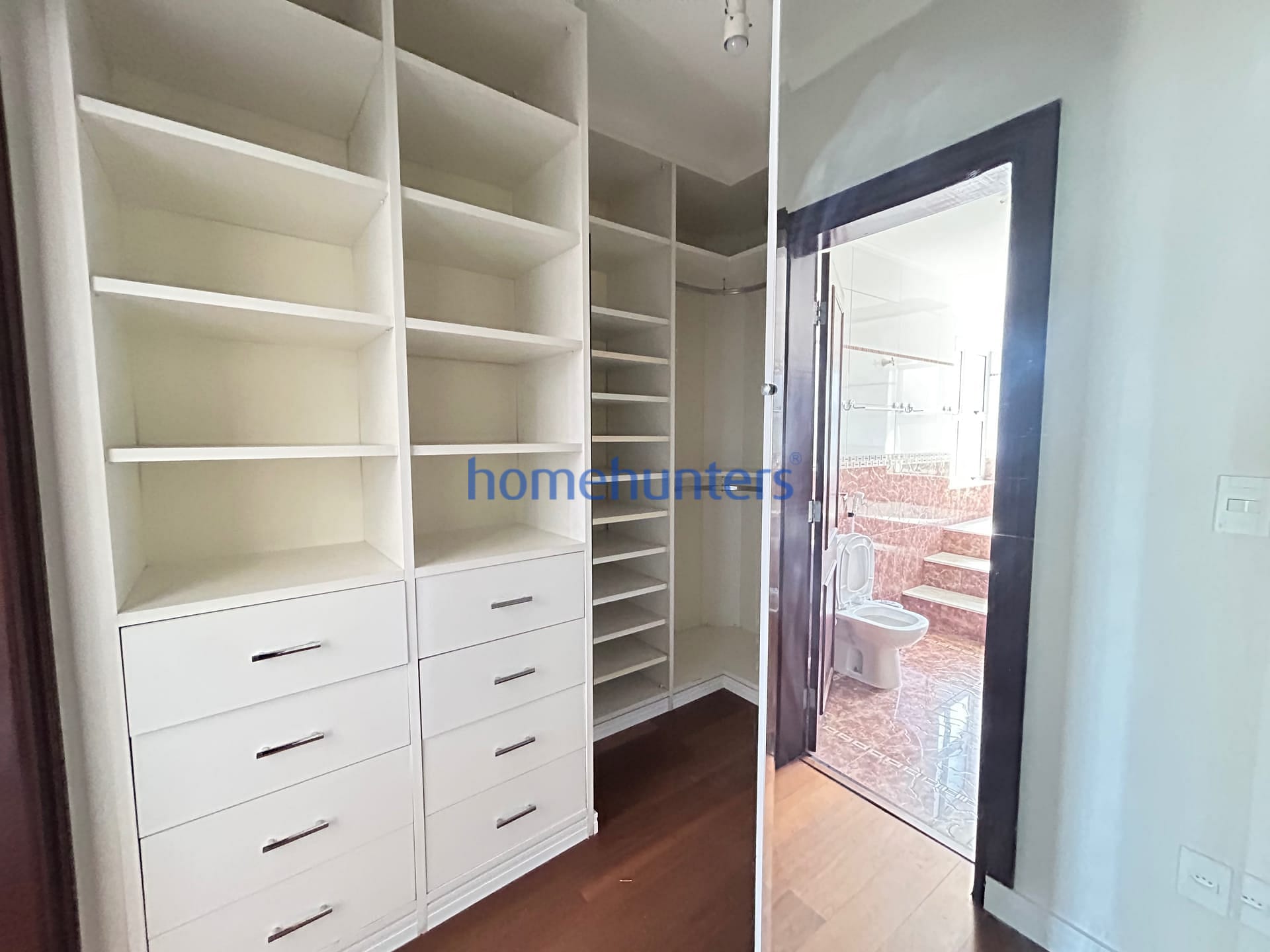 Casa à venda e aluguel com 5 quartos, 446m² - Foto 50