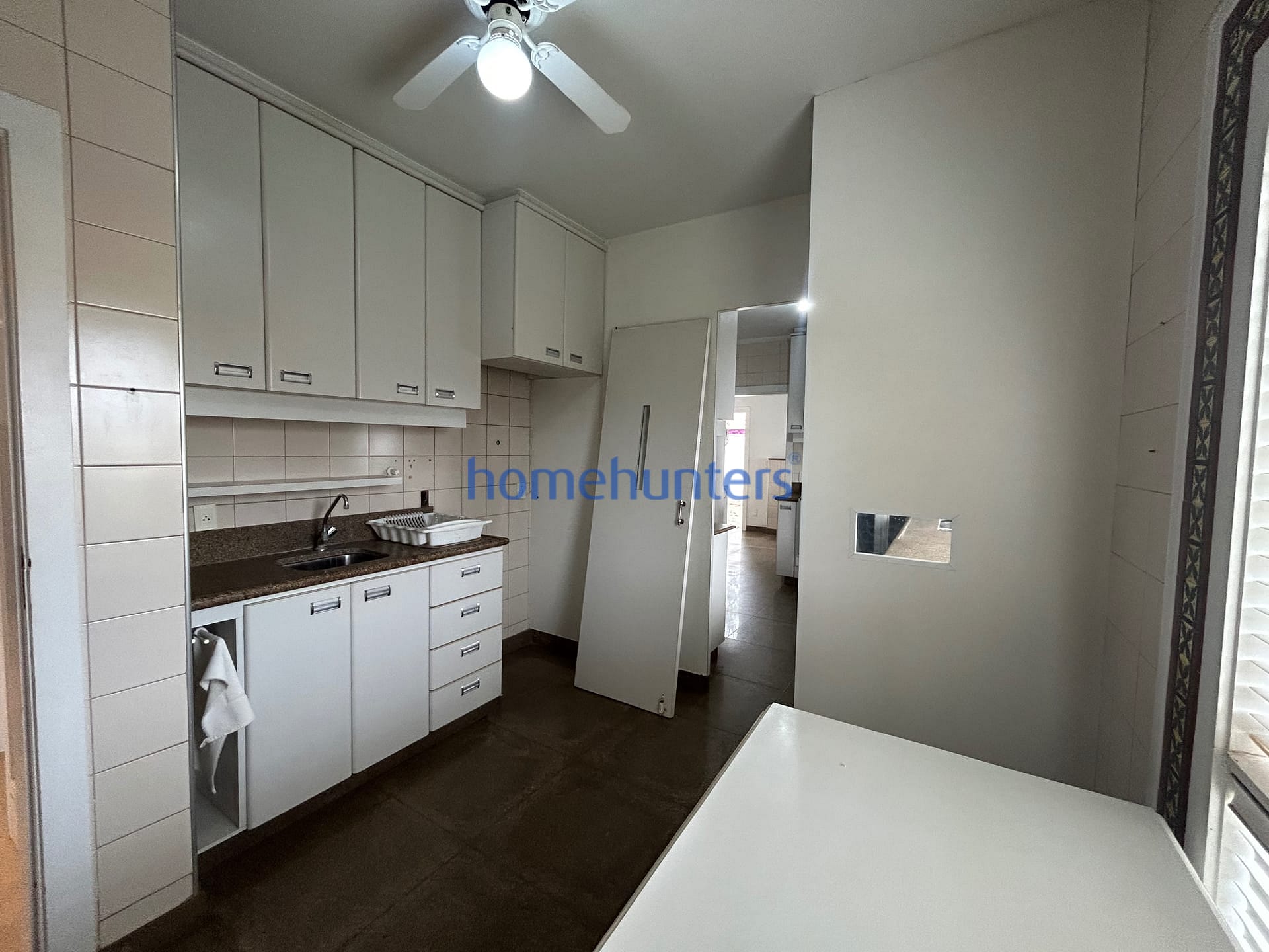 Casa à venda e aluguel com 5 quartos, 629m² - Foto 35