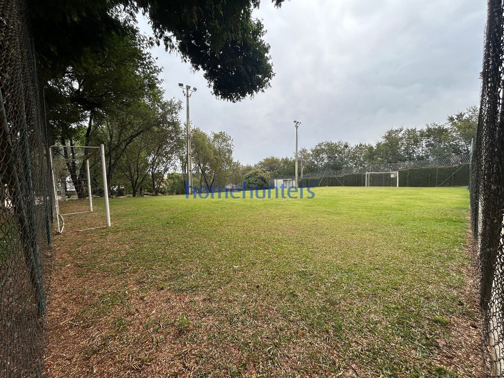 Casa à venda e aluguel com 5 quartos, 629m² - Foto 96