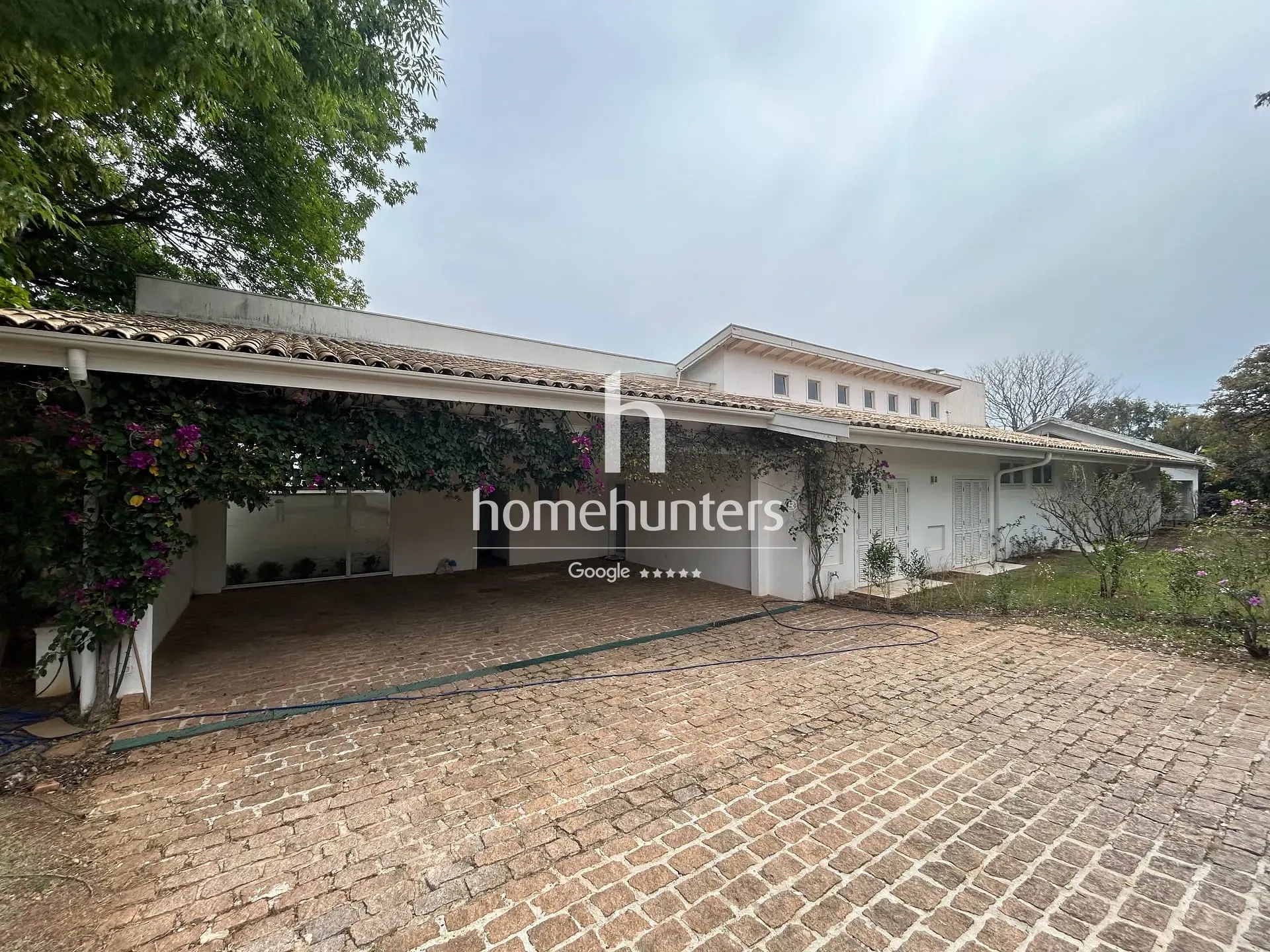 Casa, 5 quartos, 629 m² - Foto 1