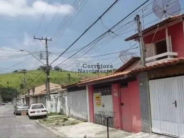 Casa com 224m² 3 quartos e 2 banheiros, à venda, no bairro Cidade Jardim em Jacareí