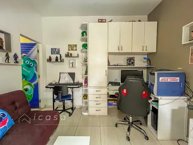 Casa com 270m² 7 quartos e 3 banheiros, à venda, no bairro Jardim Terras Do Sul em São José dos Campos