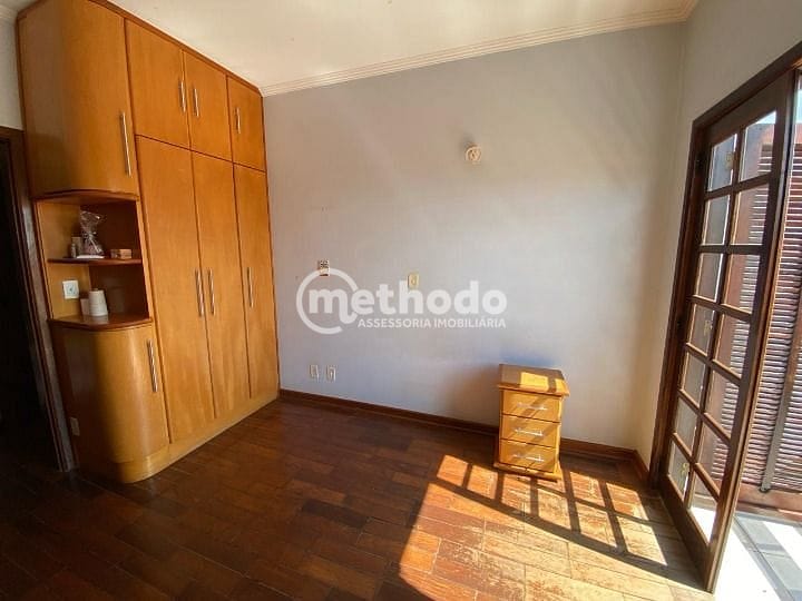 Casa, 4 quartos, 280 m² - Foto 26