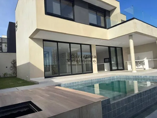 Casa com 450m² 3 quartos e 5 banheiros, à venda, no bairro Condomínio Residencial Monaco em São José dos Campos