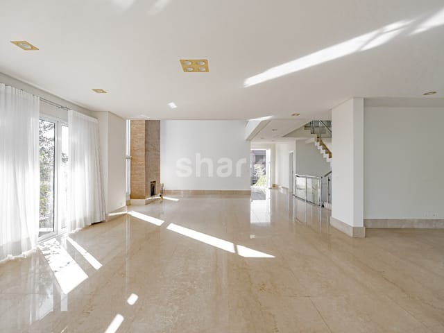 Casa com 1848m² 4 quartos e 7 banheiros, à venda, no bairro Alphaville em Santana de Parnaíba