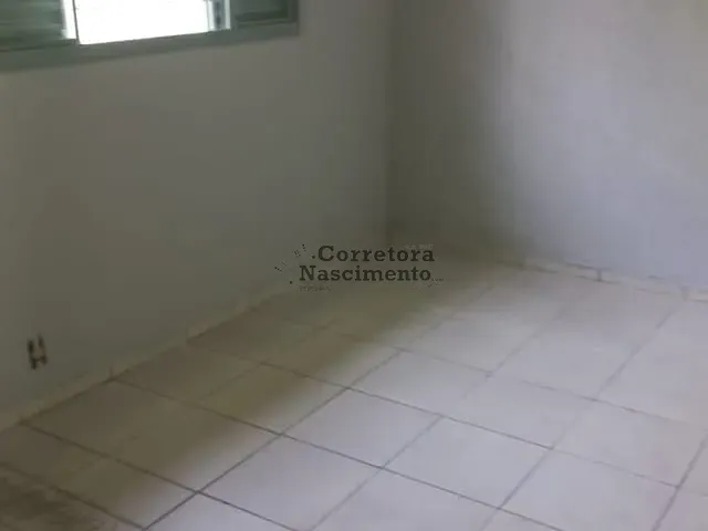 Casa com 151m² 1 quarto e 1 banheiro, à venda, no bairro Jardim Califórnia em Jacareí