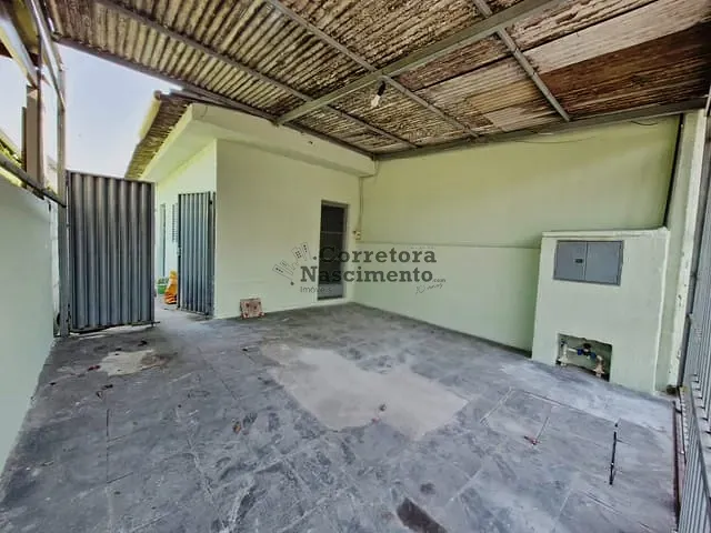 Casa com 151m² 1 quarto e 1 banheiro, à venda, no bairro Jardim Califórnia em Jacareí