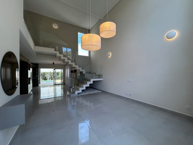 Foto do Casa - Casa de Alto Padrão no Swiss Park – 287m², 4 Quartos (3 Suítes), Piscina e Espaço Gourmet – R$ 2.490.000 | Home Hunters