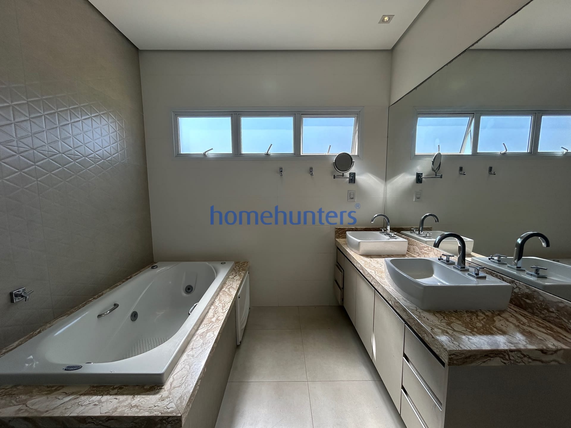 Casa, 4 quartos, 290 m² - Foto 57